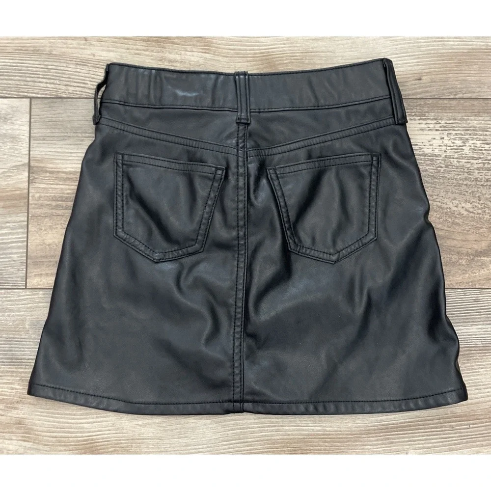 Gap Kids Girls Black Faux Leather A-Line Skirt Pockets Size 7